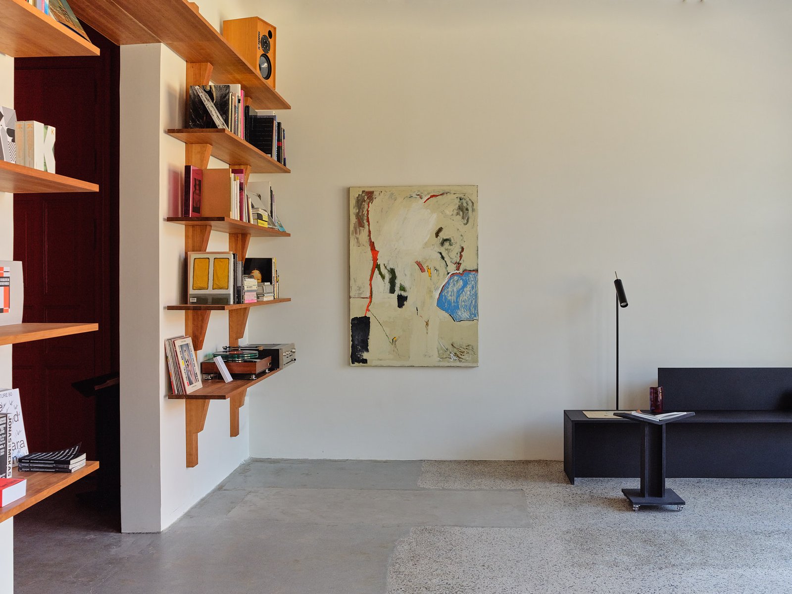 Cherry shelving by Derya Arpaç, Reading Bench by Daniel Schofield. Photo Armin Tehrani