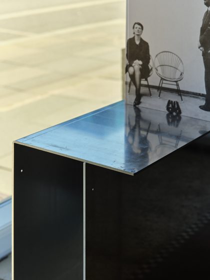 Simone Magazine Displays by Kasper Kyster, detail